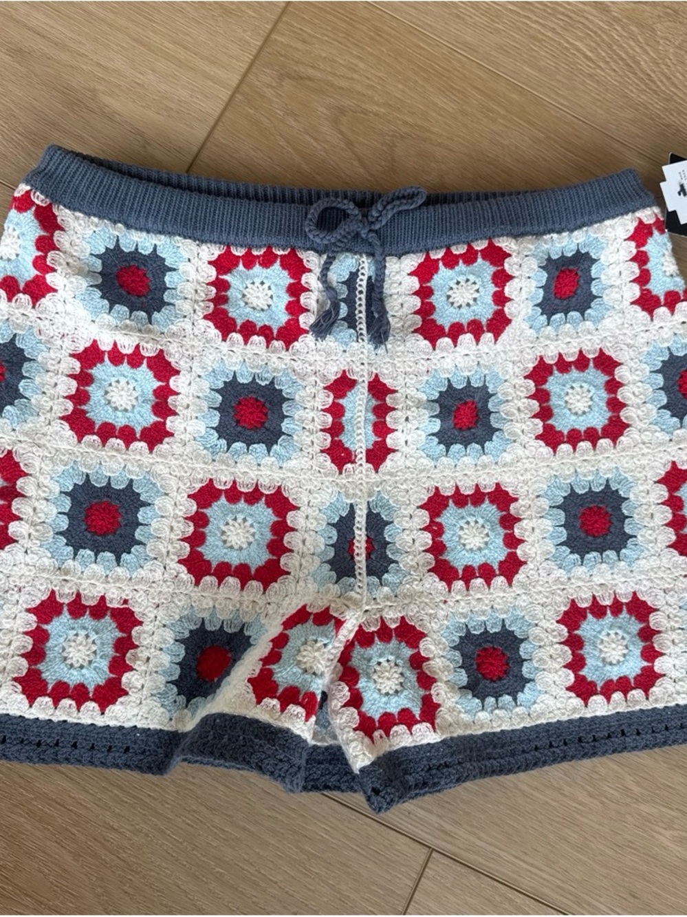 art class Crochet Square High-Waist Shorts in Red, Blue & White